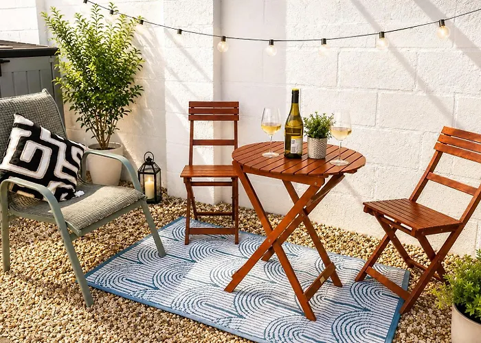 Cosy Modern Pet Friendly Garden 5 Min To Station